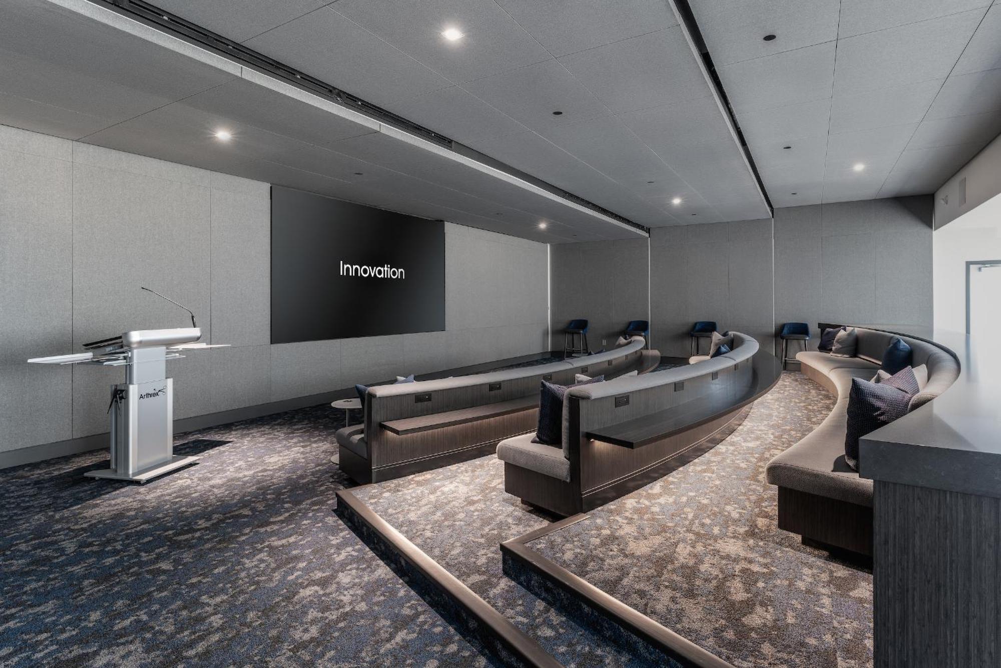Innovation Hotel Naples Park エクステリア 写真