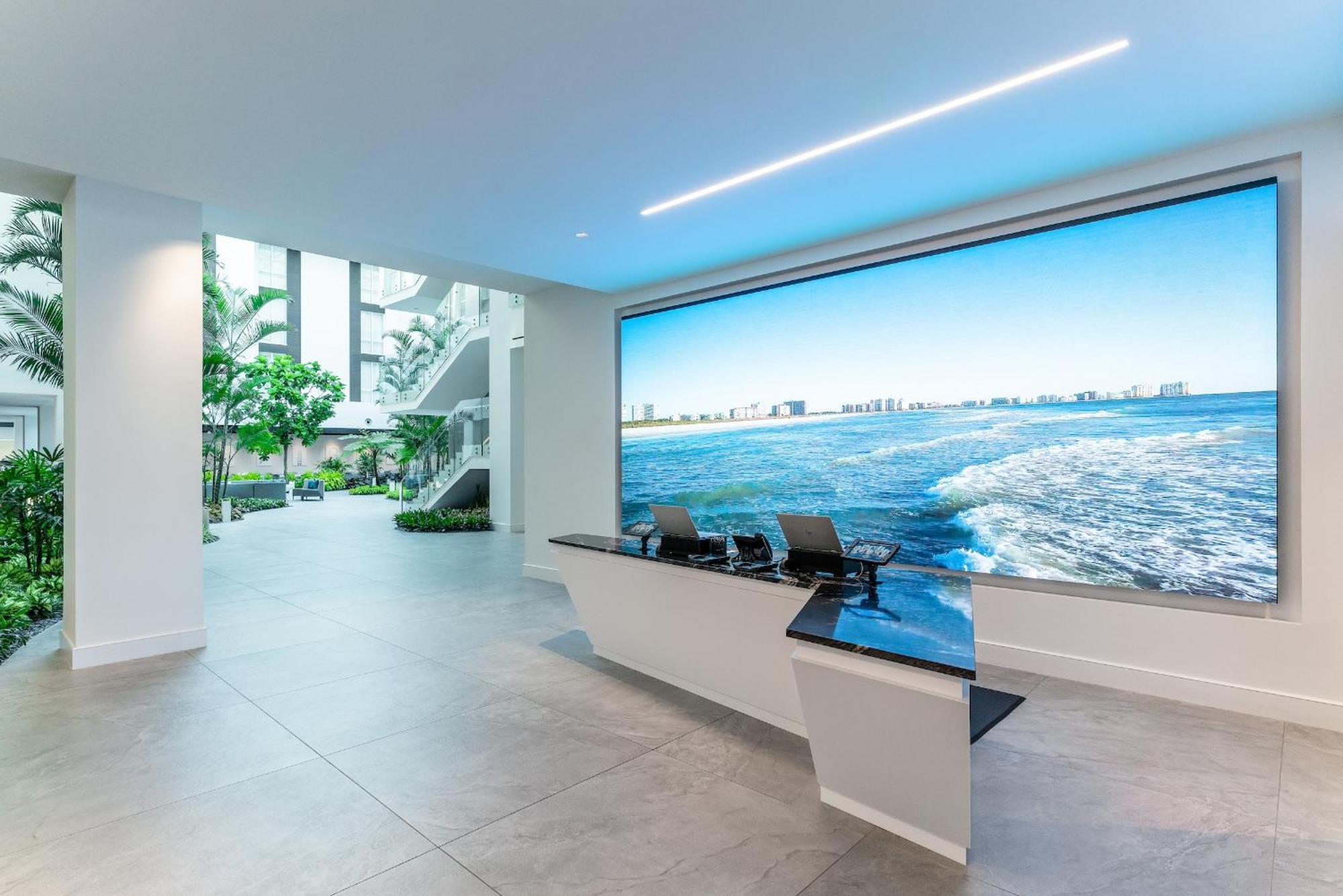 Innovation Hotel Naples Park エクステリア 写真